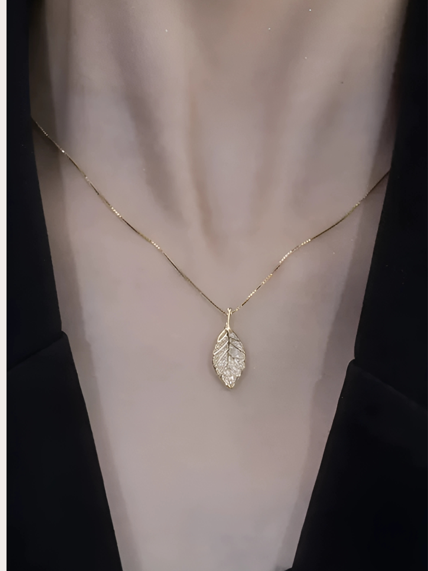Elena Leaf Necklace