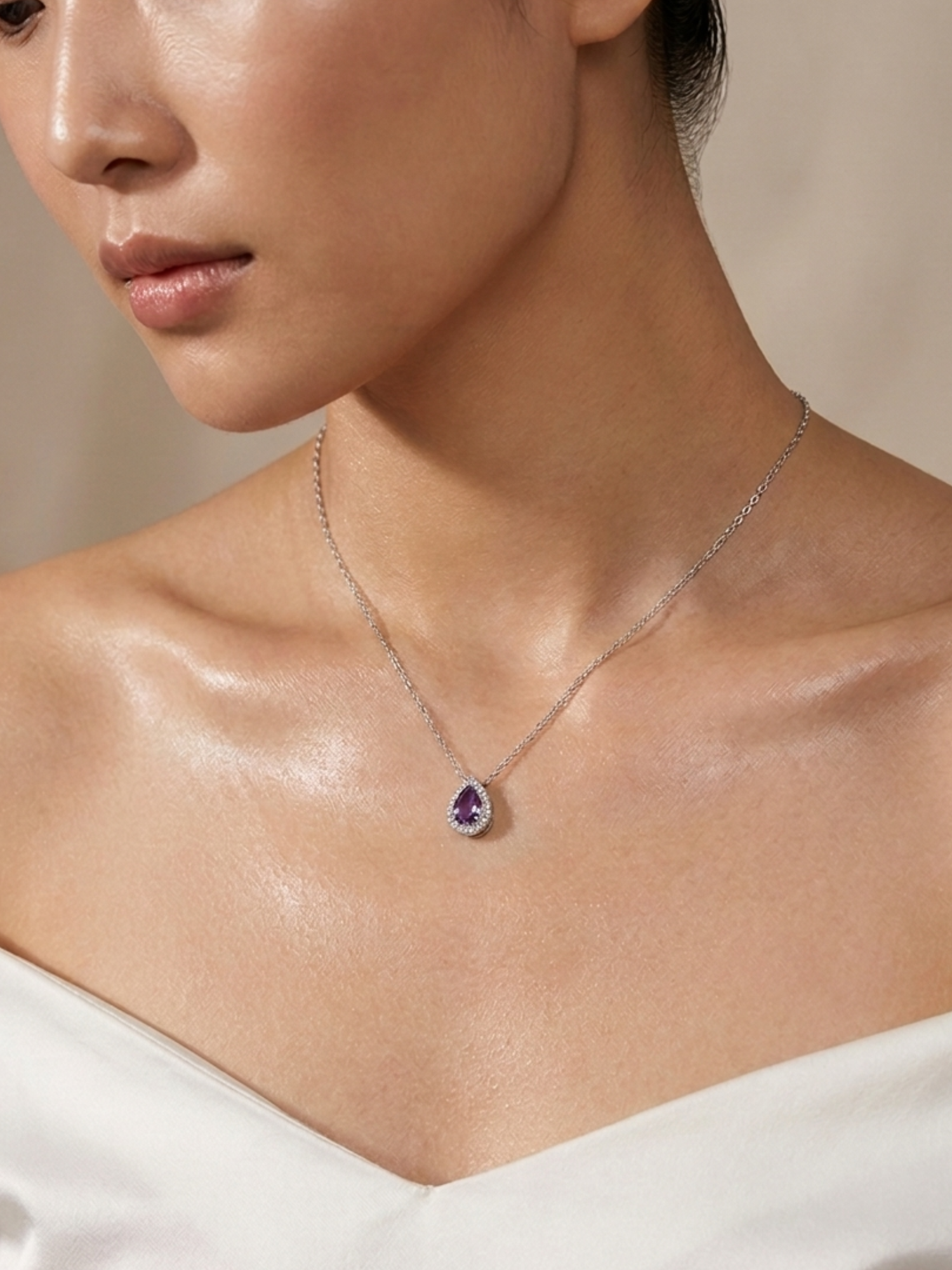 Sadie Teardrop Necklace - BENE Official