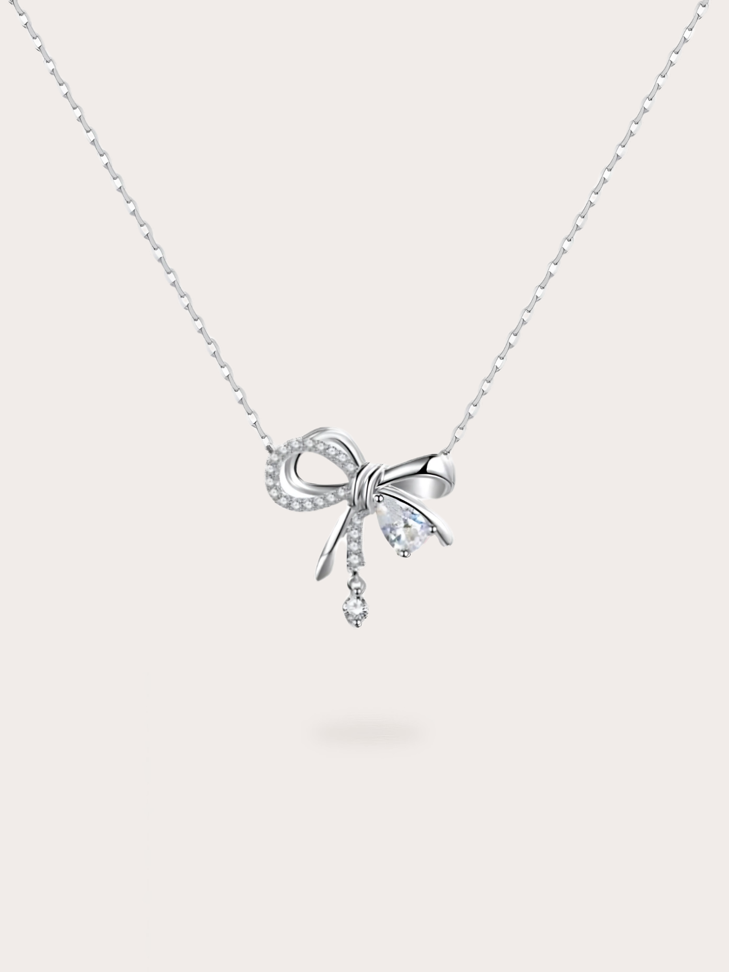 Lily Bow Necklace - BENE Official