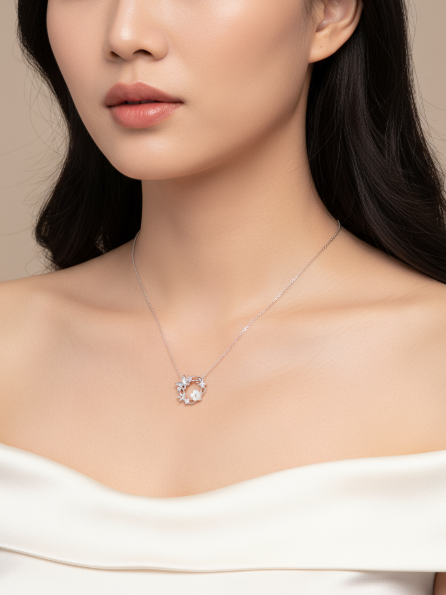 Julie Butterfly Garden Necklace - BENE Official