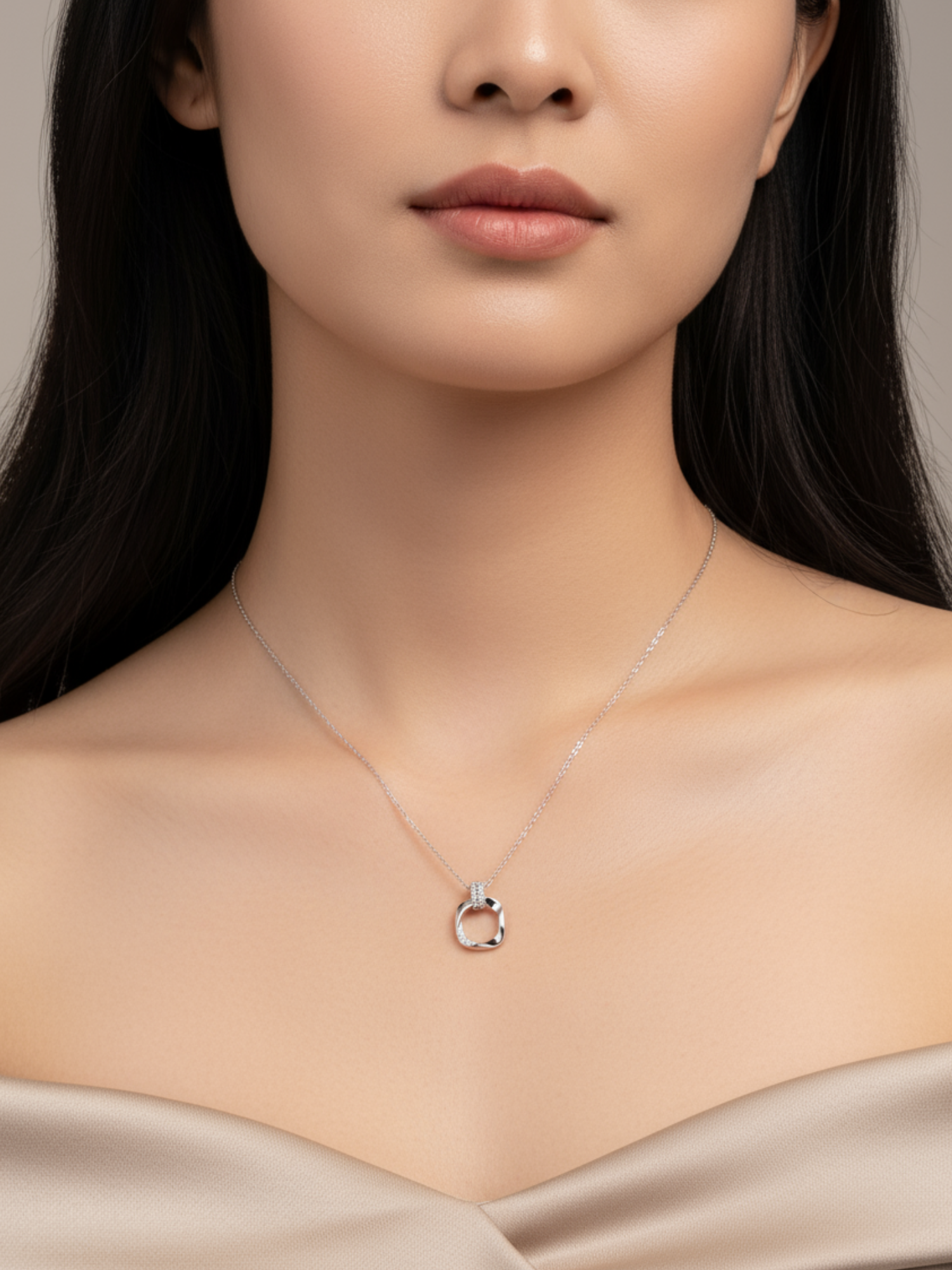 Celine Loop Necklace - BENE Official