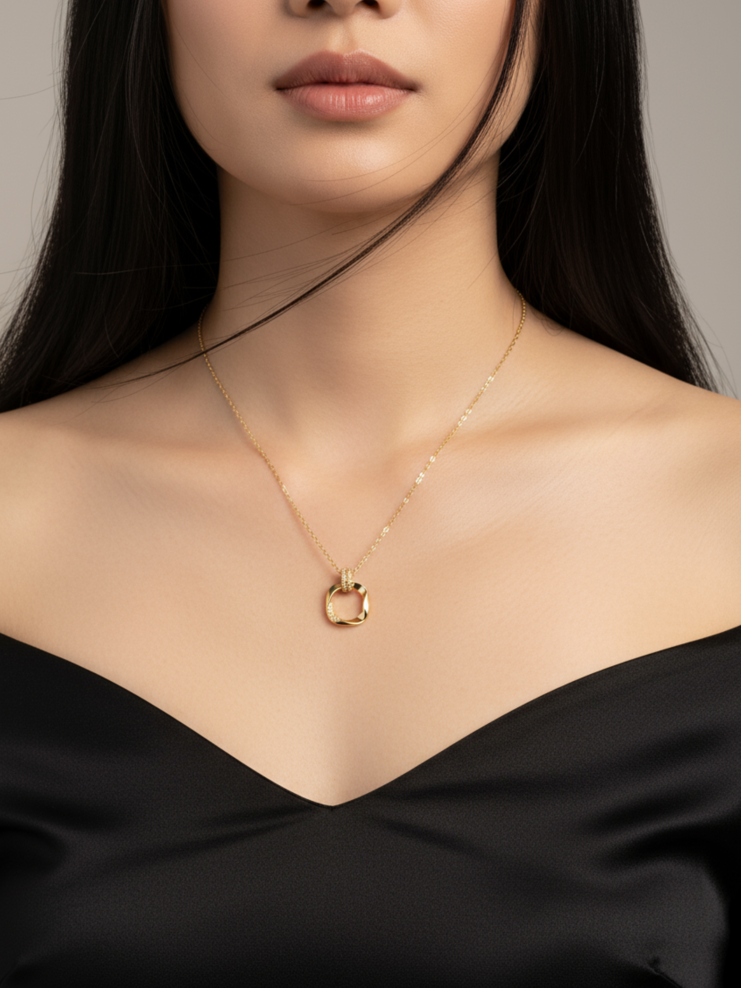 Celine Loop Necklace - BENE Official
