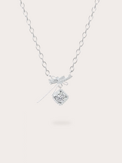 Kelly Bow Necklace