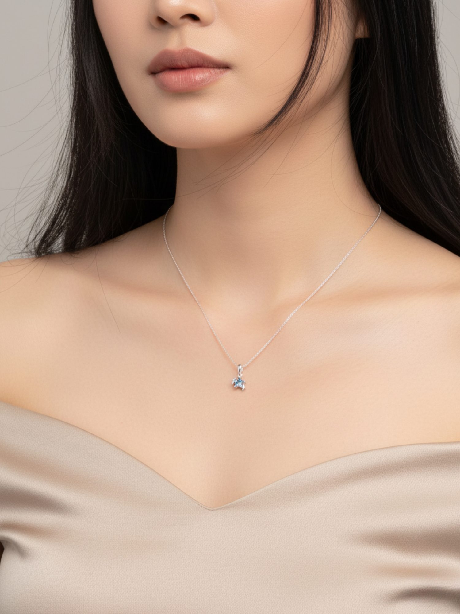 Lea Star Necklace - BENE Official