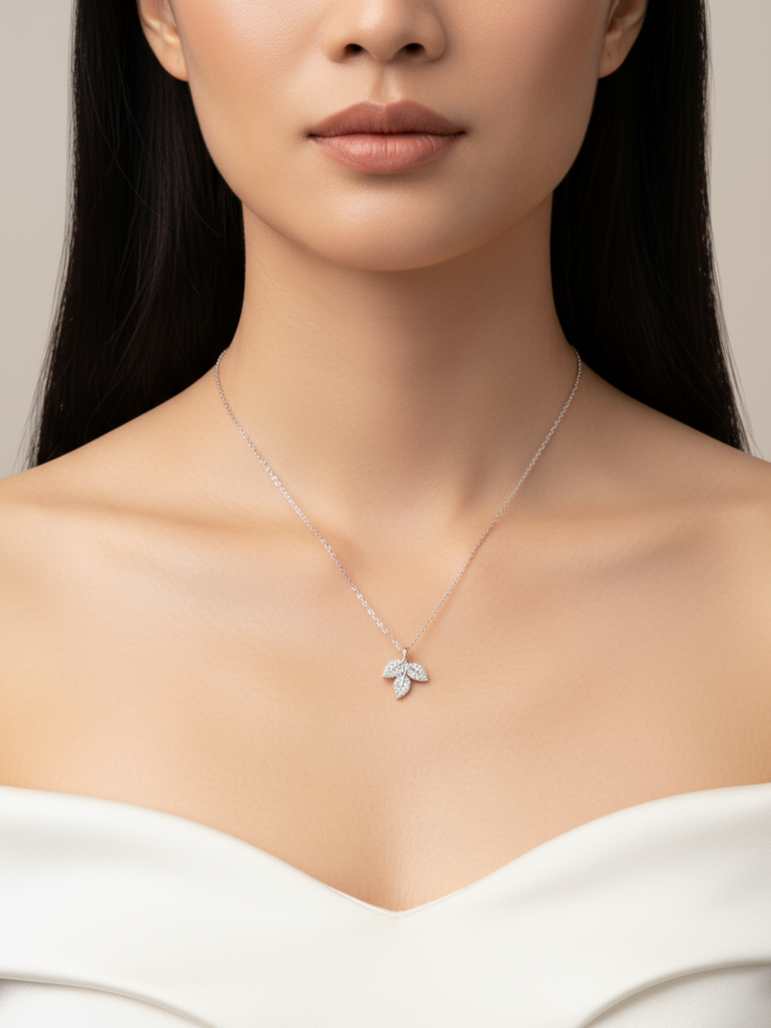 Liana Leaf Necklace - BENE Official