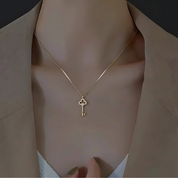 Faye Lucky Key Necklace - BENE Official
