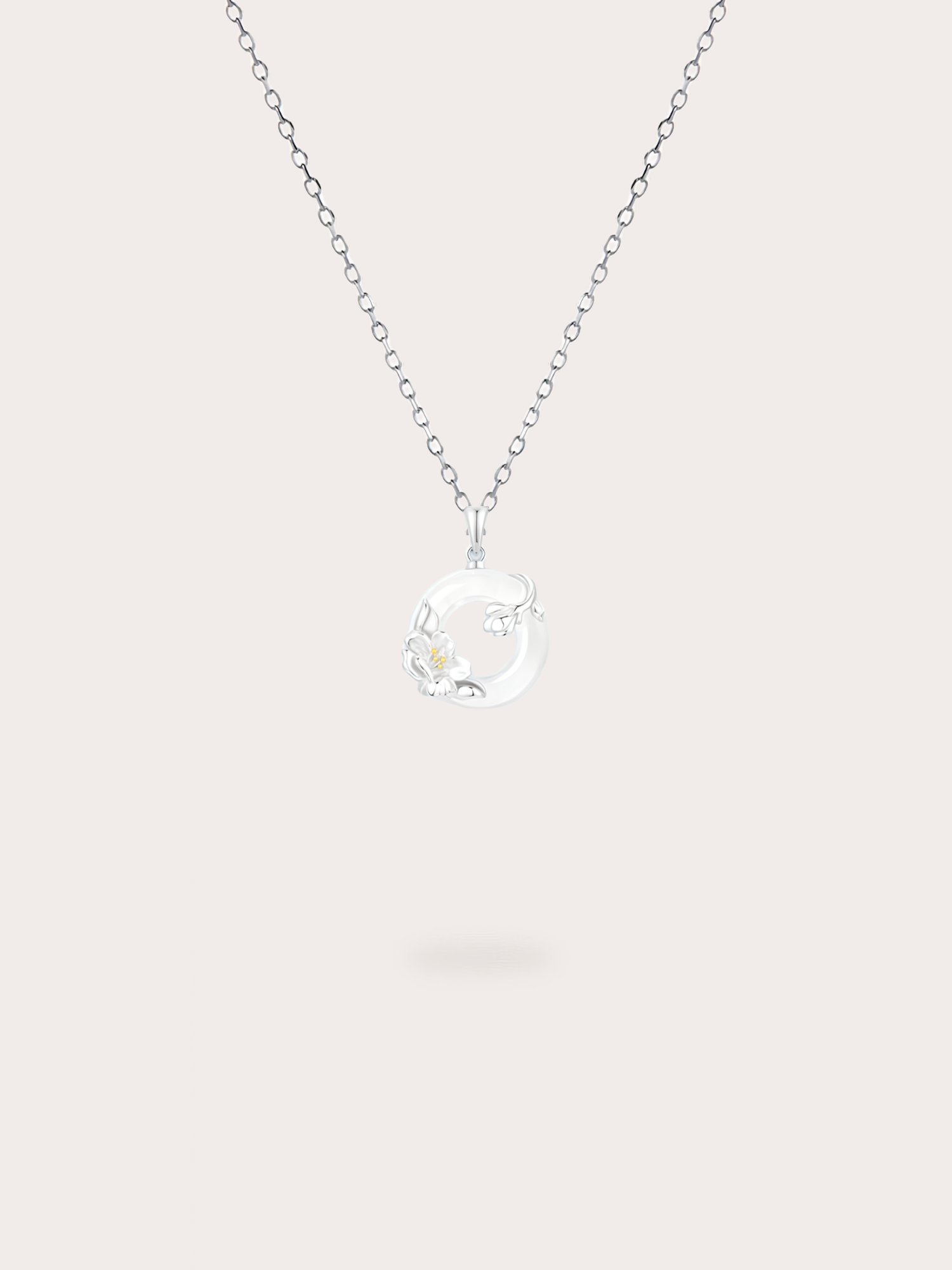 Thea Lucky Necklace